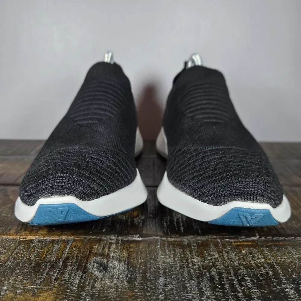 Vessi Everyday Move Slip On Womens Size 5 Waterproof Shoes Sneakers Black White
